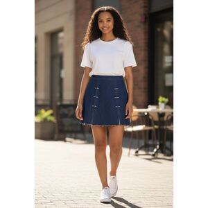Stuck on Stupid Women’s Dark Blue Denim Skirt Raw Hem Stud Detail Size M NWT
